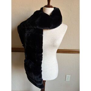 EXPRESS Black Faux Fur Scarf Rectangle Ultrasoft